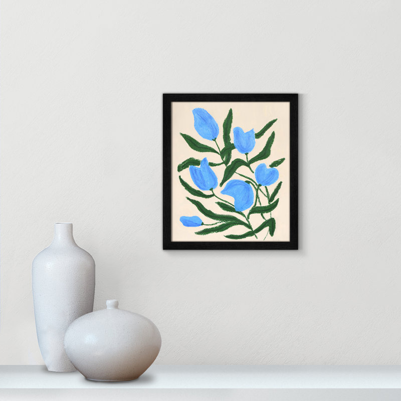 Imprimé de tulipes bleues par Camilla Bergqvist, Impression encadrée noire sans passe-partout, H 15 po x l 13 po x P 0,75 po