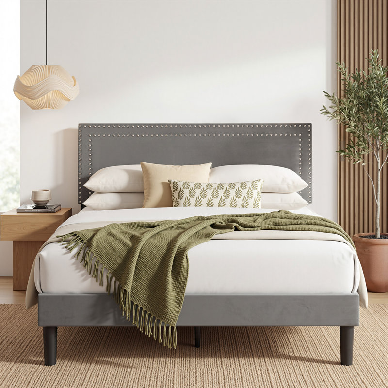 Ensemble de chambre à coucher avec cadre de lit et table de chevet 2 pièces (ensemble de 2), Grand