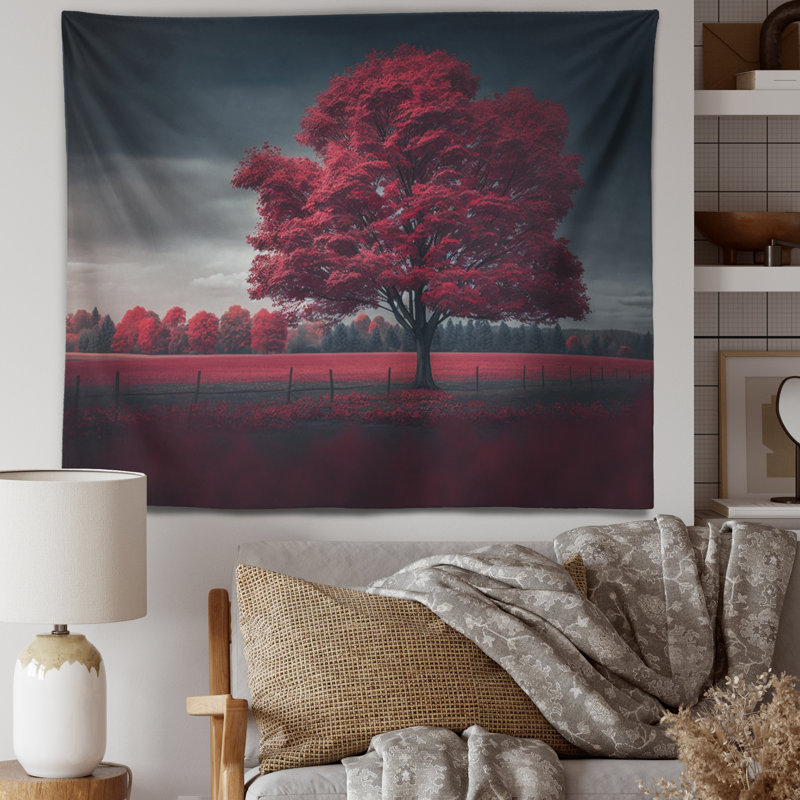 Tapisserie en polyester avec des punaises, H 32 po x l 39 po