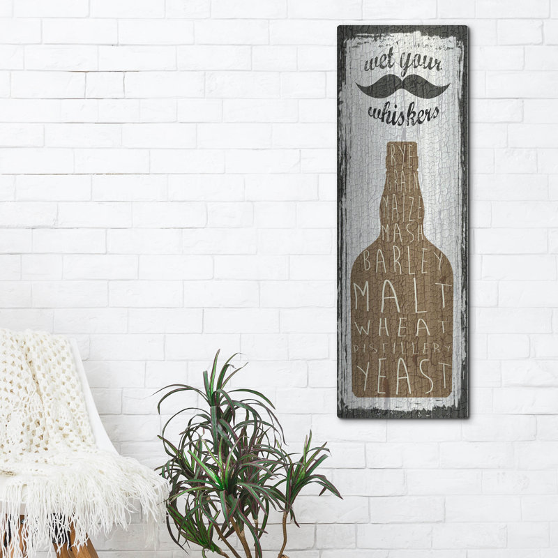  «Liquor Sign 4» par Erin Clark, art mural en métal, H 48 po x l 16 po