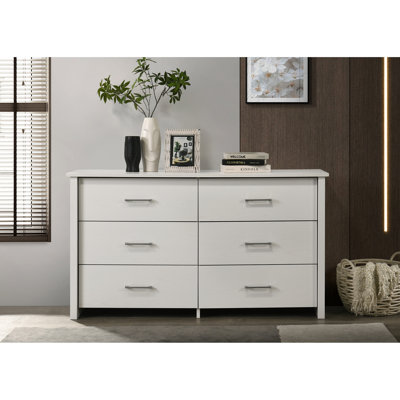 Commode blanche à 6 tiroirs avec poignées argentées Celeste