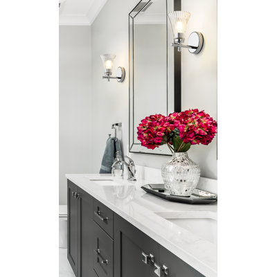 Maston Modern 1 Light Wall Sconce