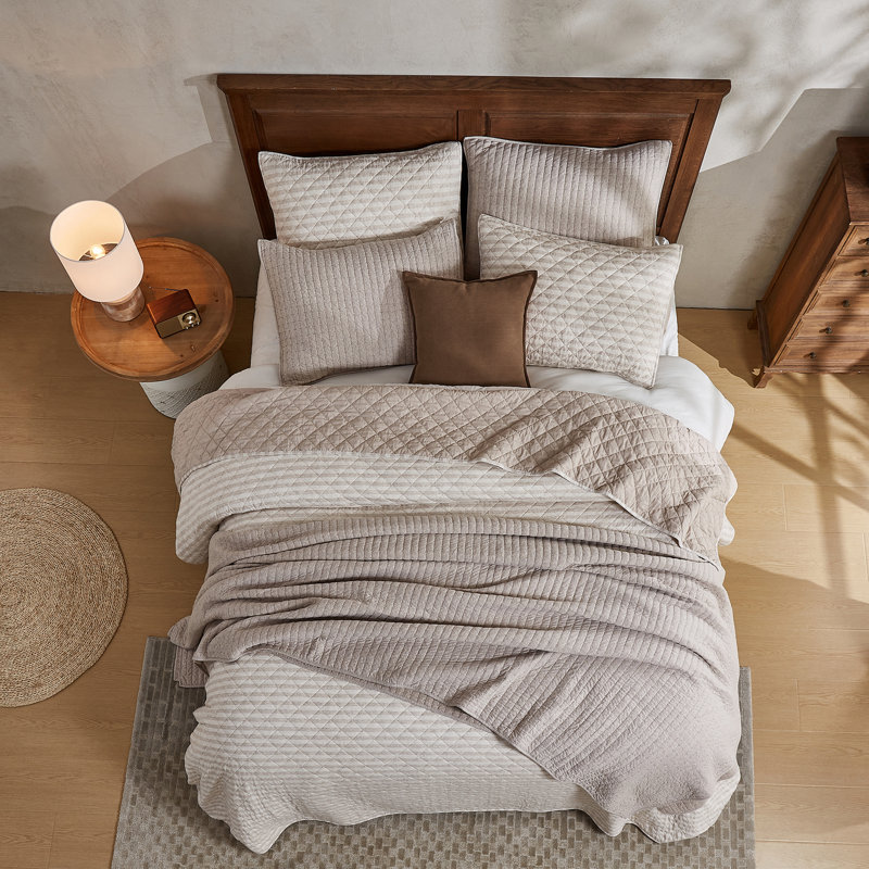 Light Brown Reversible Cotton Twin Quilt Set