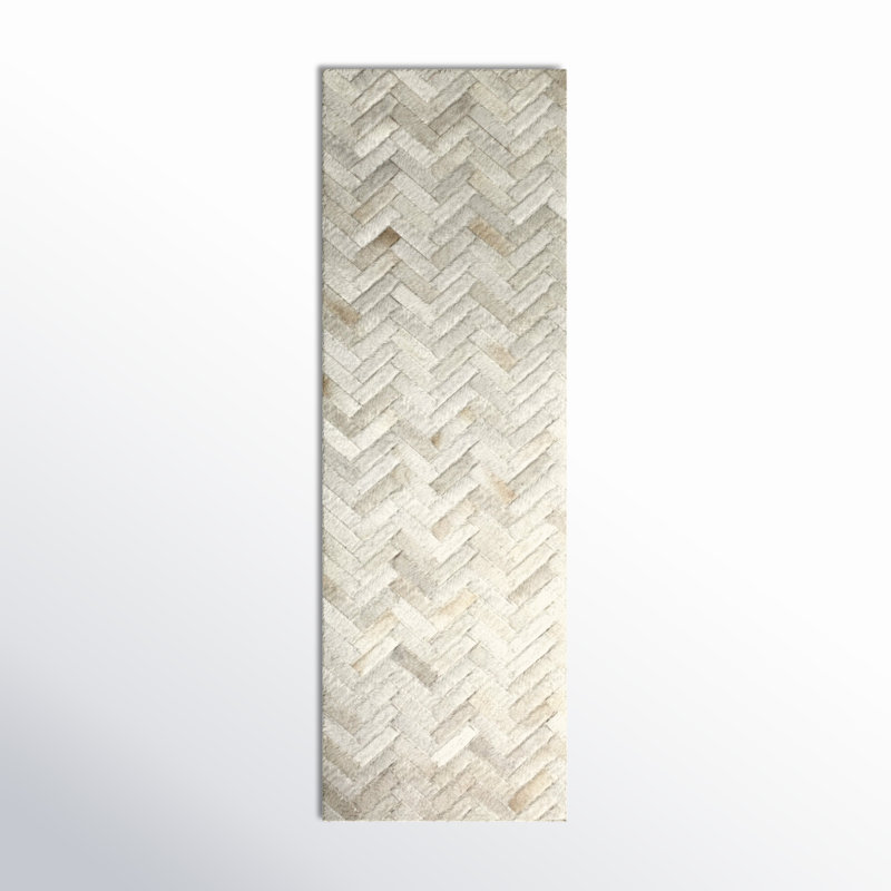 Tapis crème fait à la main Marsha, Tapis de couloir de 2 pi 6 po x 8 pi