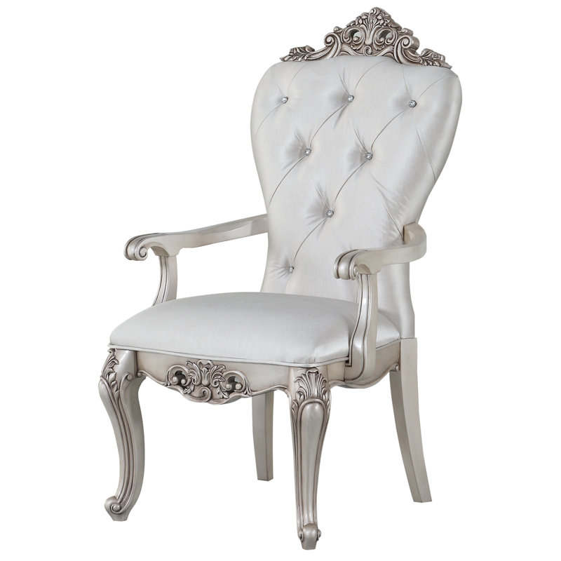 Fauteuil en tissu touffeté blanc Hollen