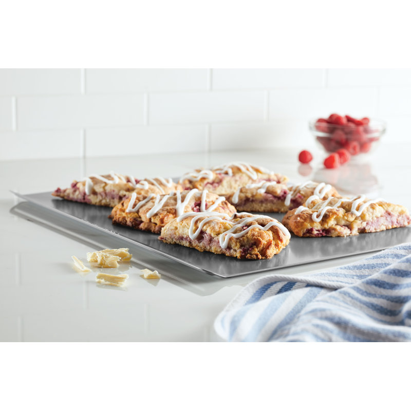 Large Insulated Nonstick Aluminum Cookie Sheet, 17x14 in