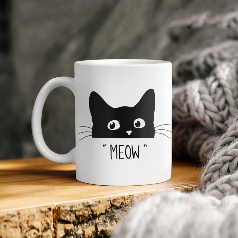 Tasse de chat noir avec chat Meow