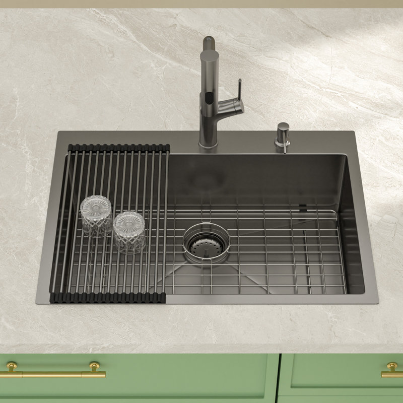 Évier de cuisine encastré noir 30 po x l 22 po en acier inoxydable, lavabo à cuve simple en acier inoxydable avec robinet escamotable, laveuse de tasses, grille inférieure, support à roulettes, crépine et accessoires