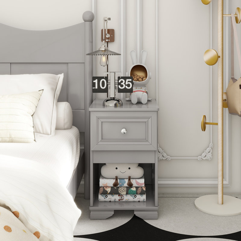 Table de chevet élégante avec tiroir et tablette ouverte pour la chambre à coucher, table de chevet de style rétro avec design classique et poignée en métal