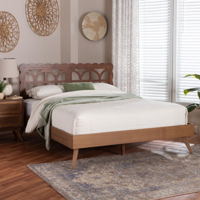 Lit plateforme Baxton Studio Shukura - Lit moderne de style Mid-Century avec tête de lit Lasercut et détails festonnés pour la chambre à coucher ou la chambre d'amis, grand lit