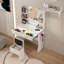 Meuble-lavabo avec lumières DEL et prise de courant pour le maquillage