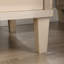 Table de chevet Coastal avec grand tiroir, finition brune