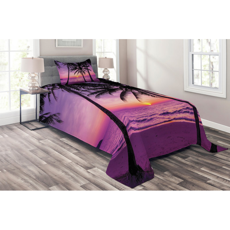 Hypnotic Coastal Polyester Coverlet, Twin Bedspread + 1 Sham