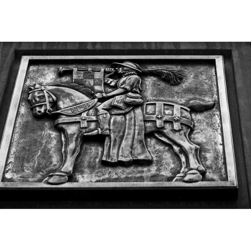 Bank 4 - Photographie sur toile tendue, H 12 po x l 18 po