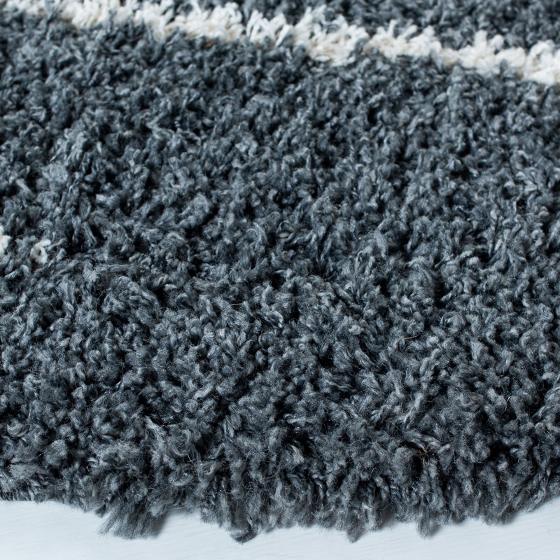 Tapis rayé gris foncé / ivoire Siragan, Rond 2 pi 7 po