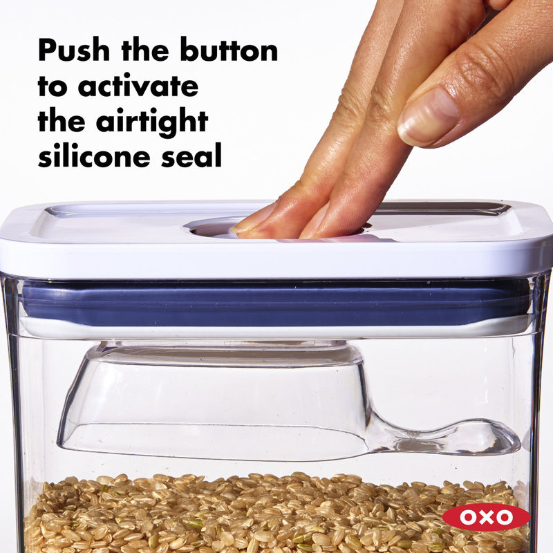 Medium Clear Plastic Pop Container with Gray Lid