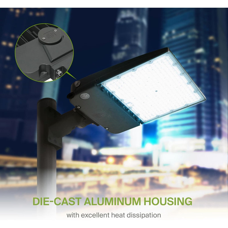 Et homologué UL pour zone de boîte à chaussures avec photocellule, luminaire 200W 30000LM 5000K à intensité variable, étanche IP66, 100-277V, support de bras inclus