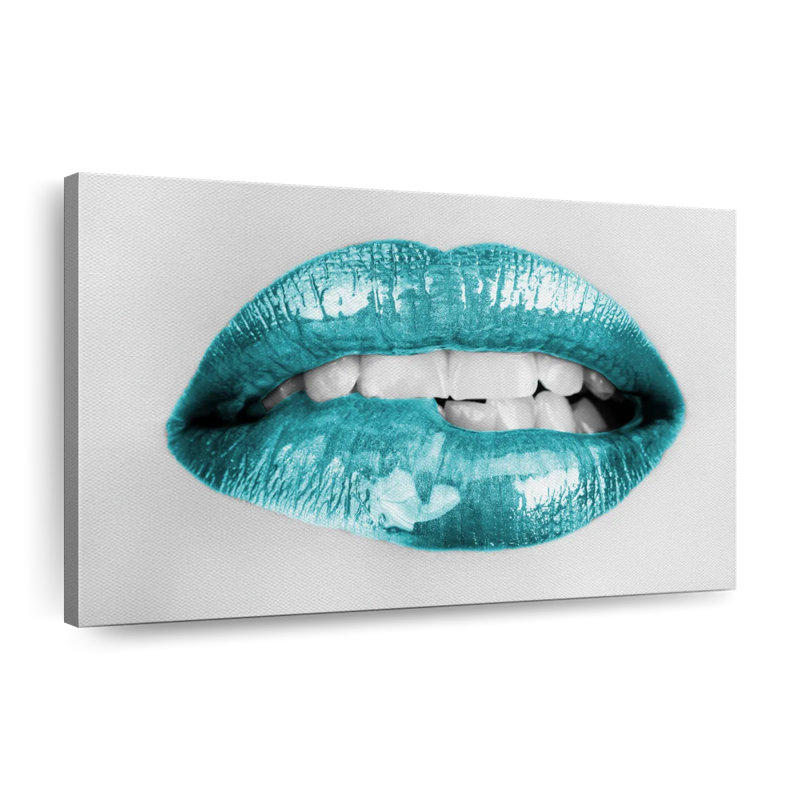 «Lip Bite», reproduction sur toile, H 8 po x l 12 po x P 1 po