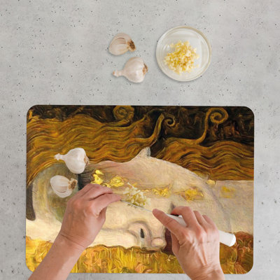 Reproduction d'art en verre mettant en vedette une femme aux larmes dorées inspirée de Klimt, idéale pour servir de table de service ou de pique-nique