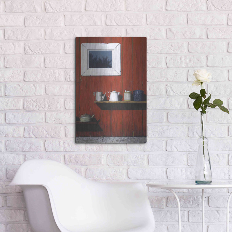 "Red Barn Antiques" par Cecile Baird, H 24 po x l 16 po