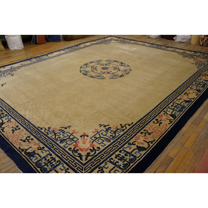 Tapis blanc antique antique ivoire beige à motif médaillon des années 1890