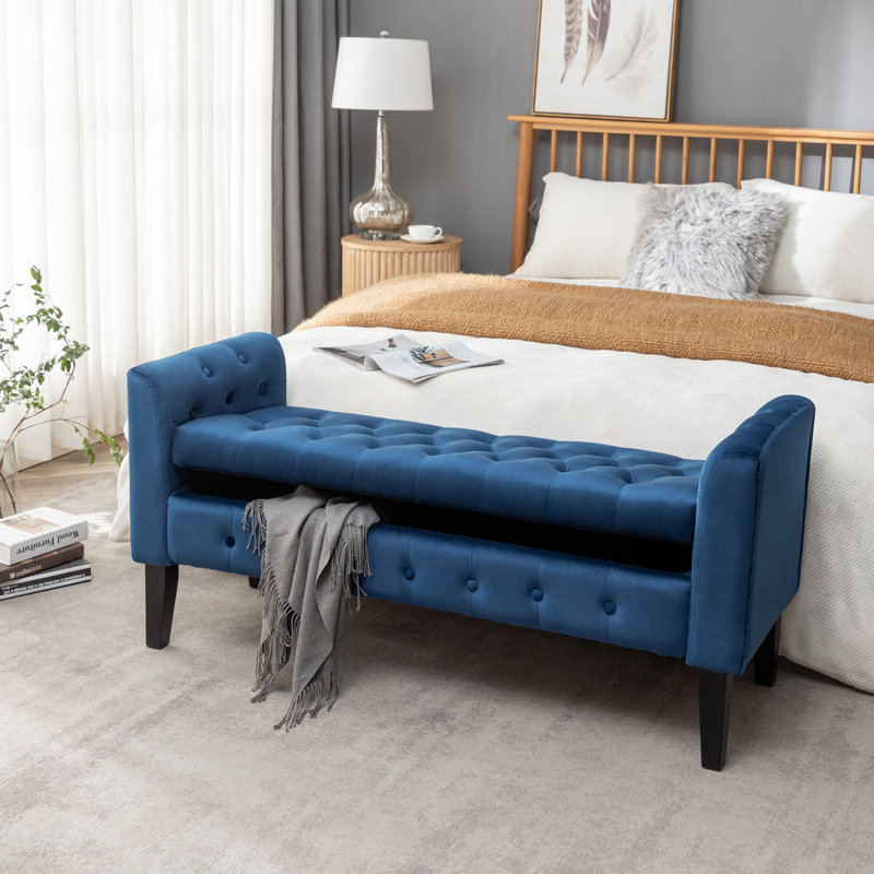 Banc de rangement en velours avec pieds en bois d'hévéa Vendrina, Bleu