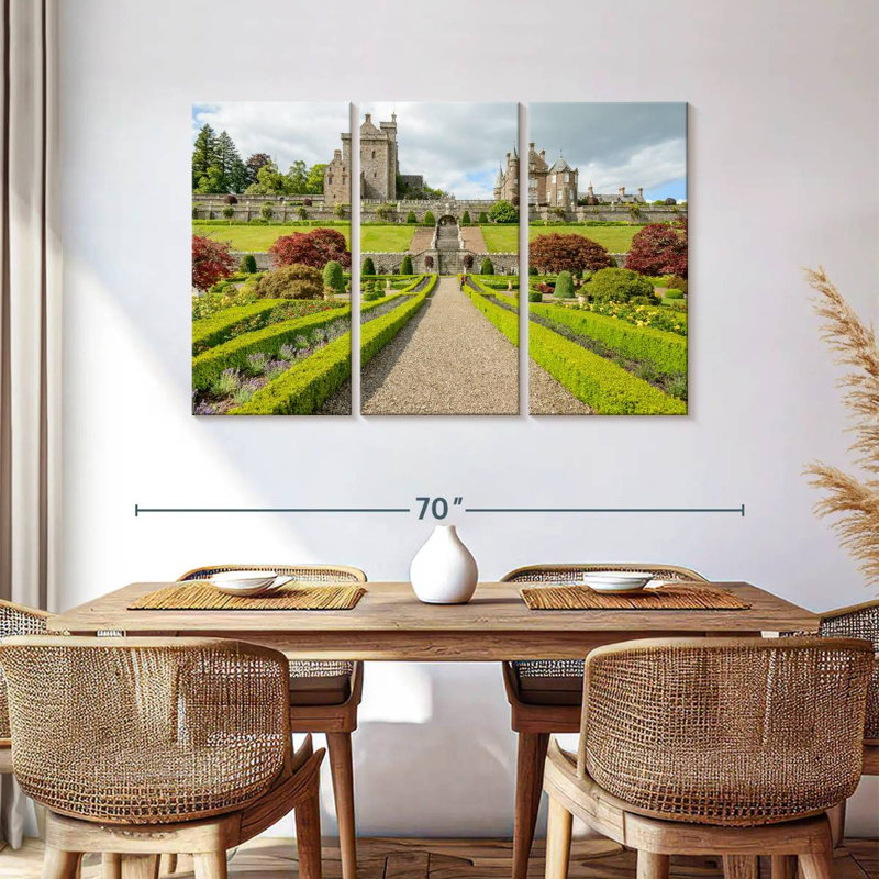 Lilie Drummond Castle Gardens, H 36 po x l 57 po