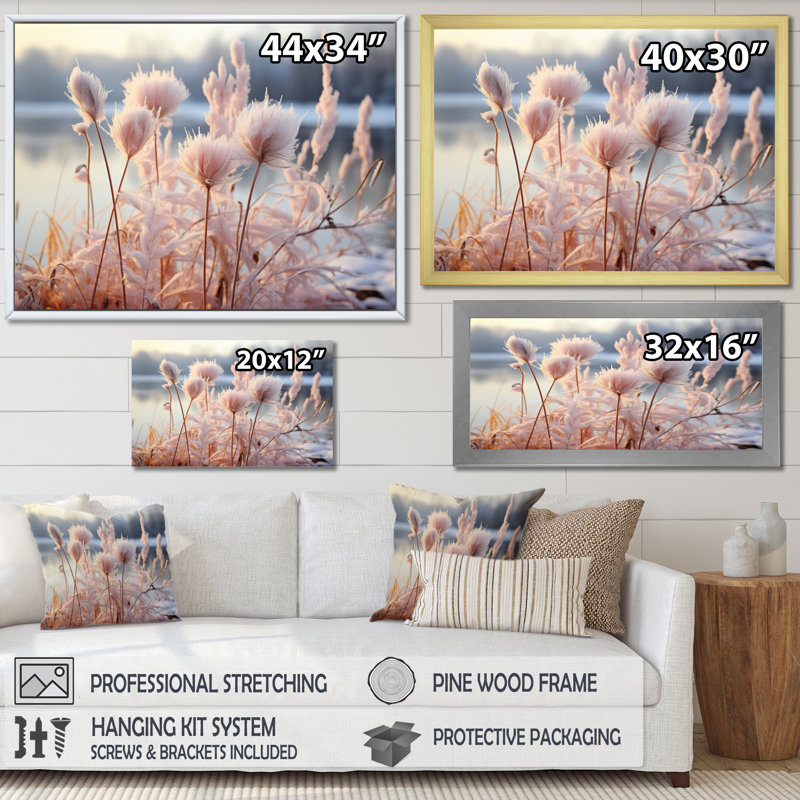 Winter Reverie Landscape V - reproduction sur toile, Cadre doré à une seule photo, H 16 po x l 32 po x P 1 po