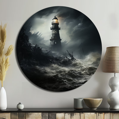Phare aux prises avec les vagues orageuses - Art mural rond en métal