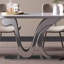 Table et chaise de luxe domestique-110482718-110482719