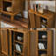 Buffet Mid-Century moderne en rotin avec tablettes réglables et pieds en bois massif, buffet en noyer clair pour l'entrée, le salon ou la salle à manger-897508020