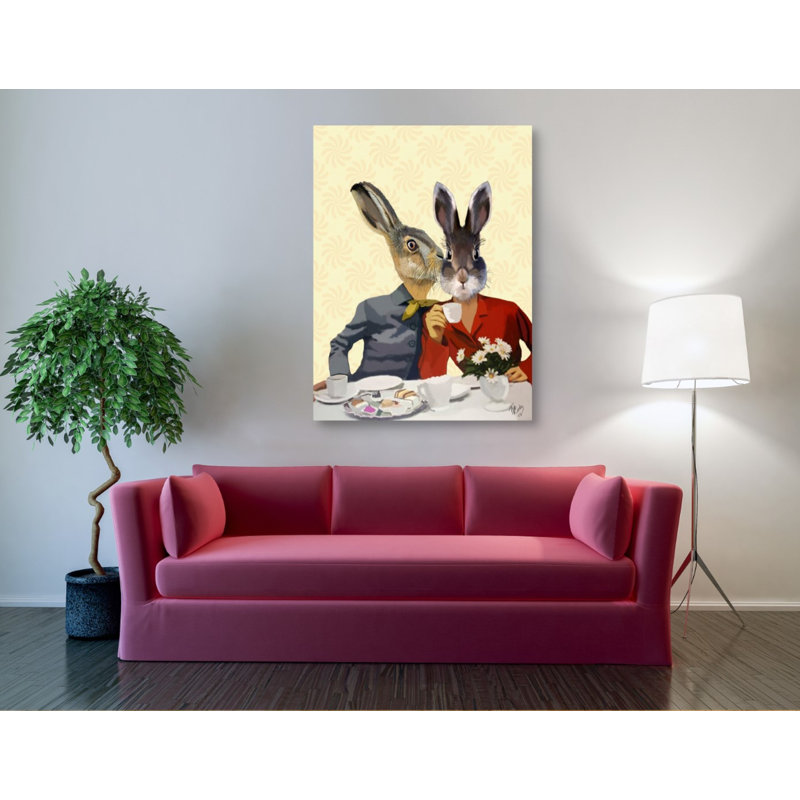 «Lady Gossiping» par Fab Funky, art mural sur toile, H 54 po x l 40 po x P 1,5 po