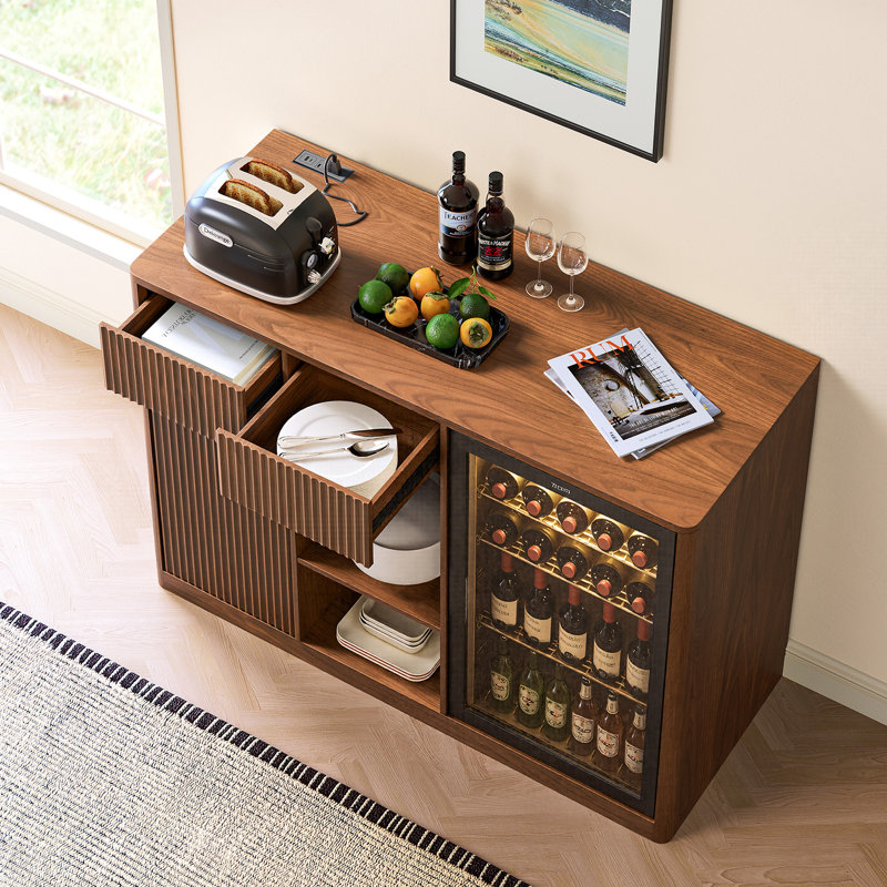 Buffet de 51 po avec rangement pour réfrigérateur, espace de chargement et support à vin, tablettes réglables pour la maison