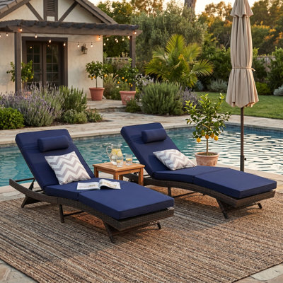 Chaise longue en osier de patio, ensemble de 2 chaises longues d'extérieur inclinables pour la pelouse et le jardin