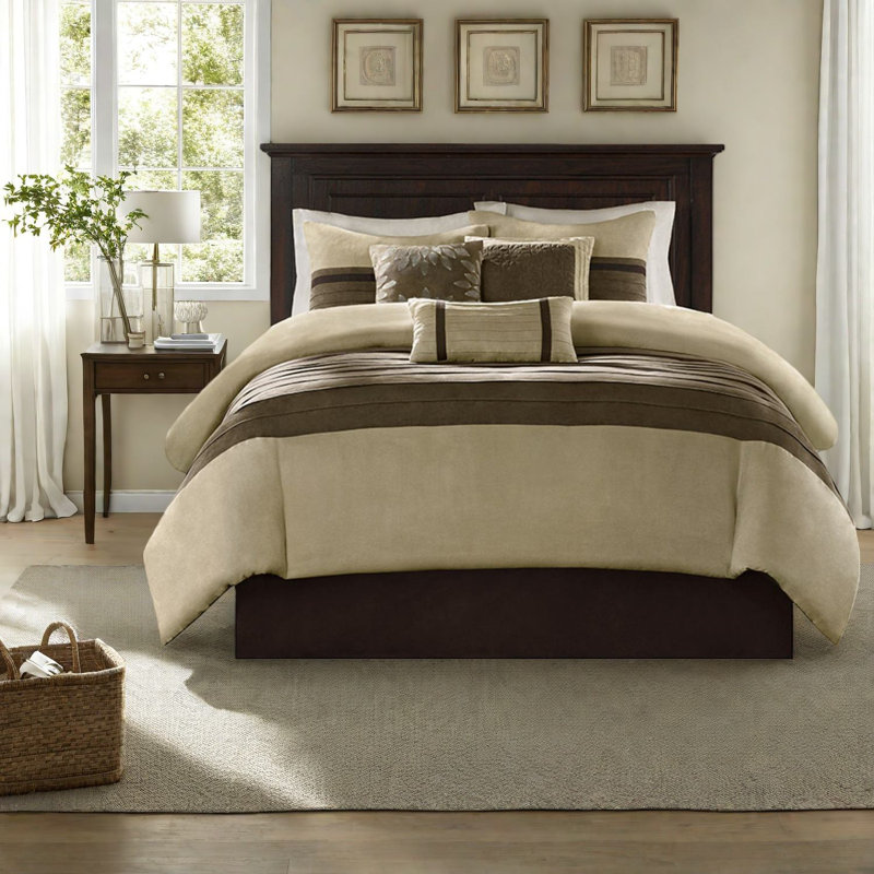 Ensemble de literie luxueuse 7 pièces, simili suède, style transitionnel doux pour les très grands lits