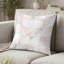 Coussin décoratif moderne à motif quadrillé rose et blanc-125944977