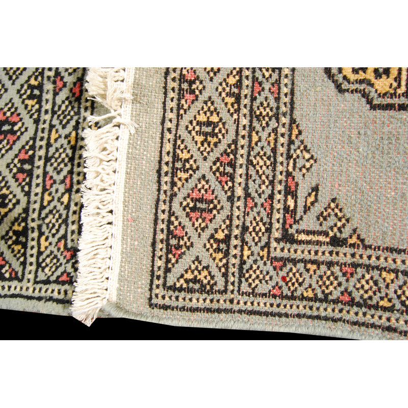 Original Classic Carpet Wool Made in Kashmir / Pakistan