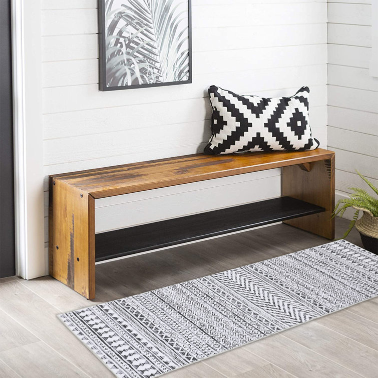 Karelia Washable Geometric Indoor Rug