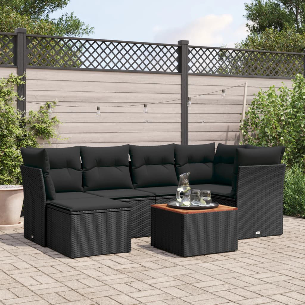 Gartensofa mit Kissen