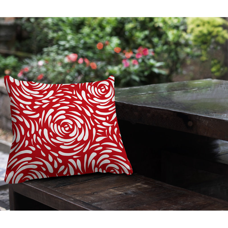 Coussin décoratif intérieur / extérieur Carvell, L 15 po x H 15 po, Rouge