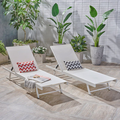 Ensemble de 2 chaises longues d'extérieur, dossier réglable à 5 positions, structure en acier blanc avec assise en textilence, chaises de patio inclinables près de la piscine