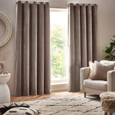 Heavy Chenille Room Darkening Eyelet Curtains