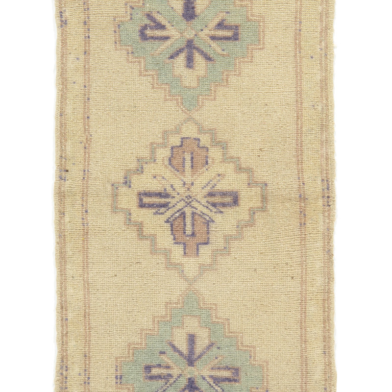 Vintage One-of-a-Kind 1'6" X 3'4" Area Rug