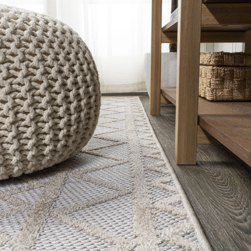 Shamus High-Low Pile Knotted Trellis Geometric Beige Indoor/Outdoor Rug, Runner 2' x 8'