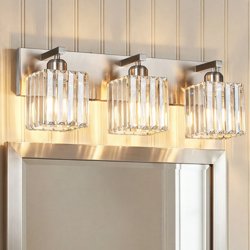 Éclairage pour meuble-lavabo à intensité variable Lanceton, Trois lumières, Nickel sablé