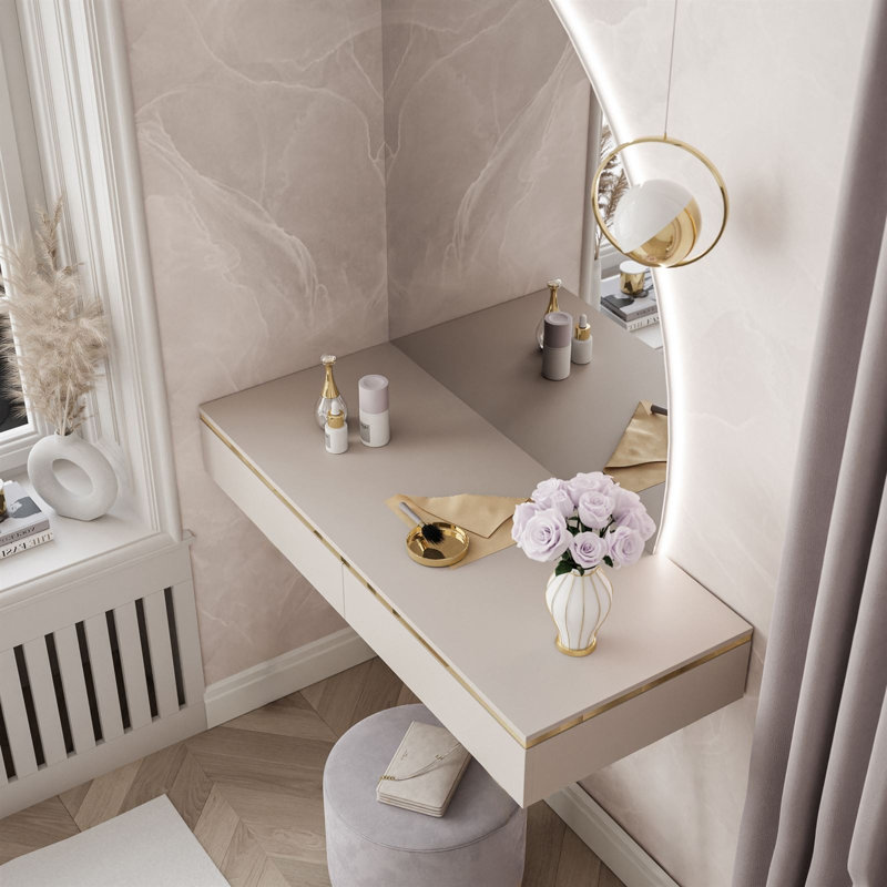 Avdulah Dining Table