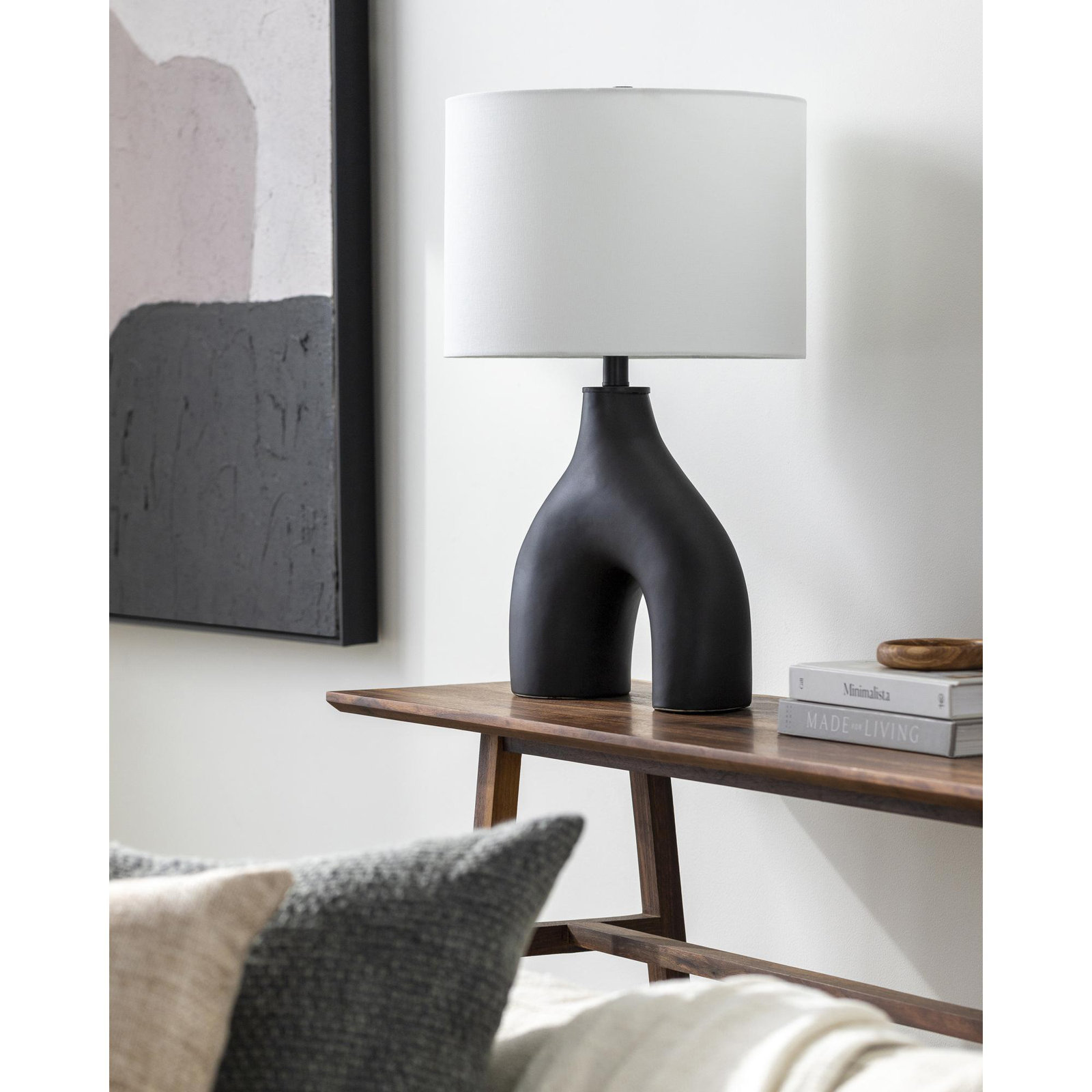 Arlis Ceramic Table Lamp, Black