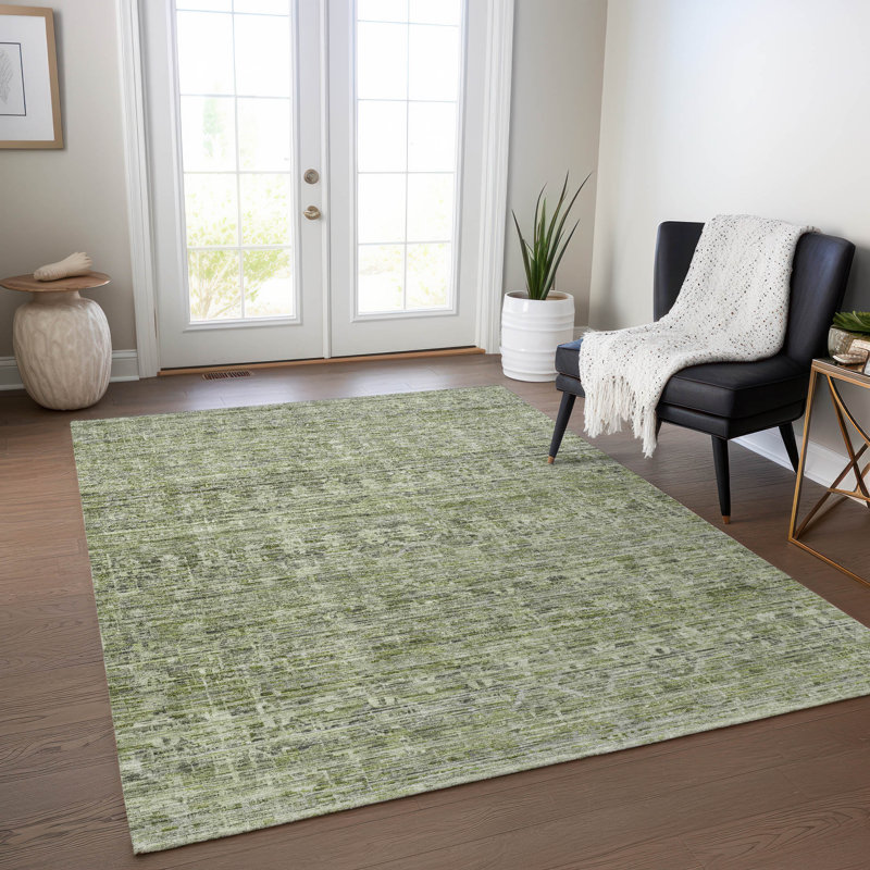 Tapis vert intérieur / extérieur lavable à la machine Xhevrie, Rectangle 2 pi 6 po x 3 pi 10 po