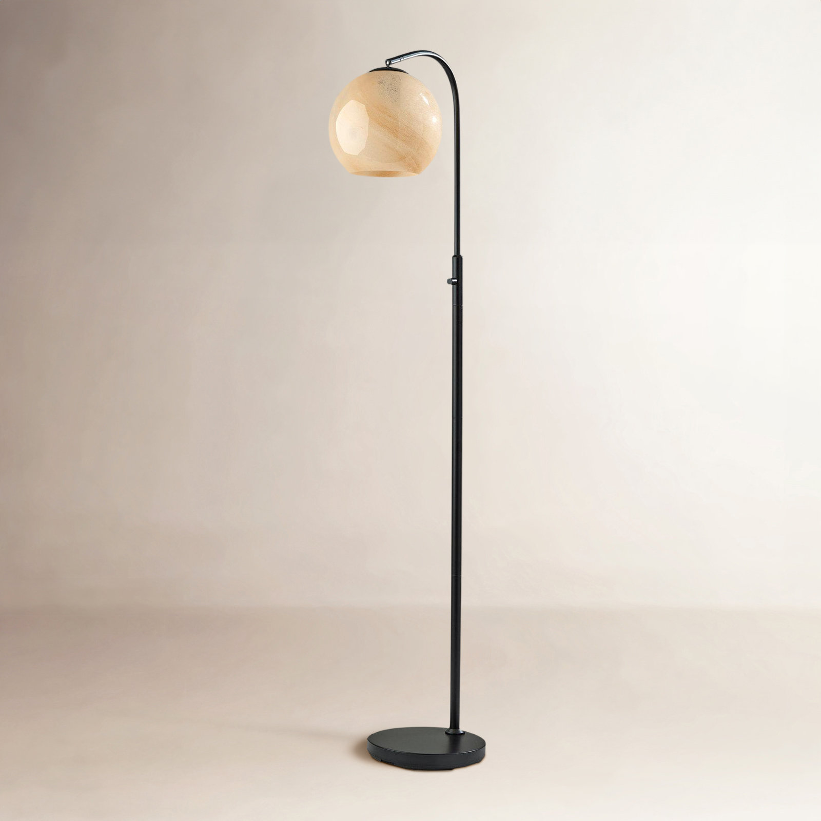 Dounia 57.5'' Floor Lamp