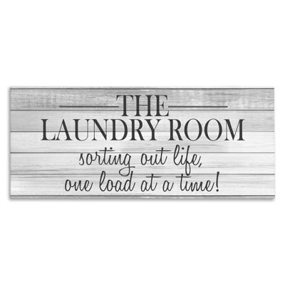 "Laundry Sorting Out Life", impression sur toile tendue en noir et blanc par Kimberly Allen